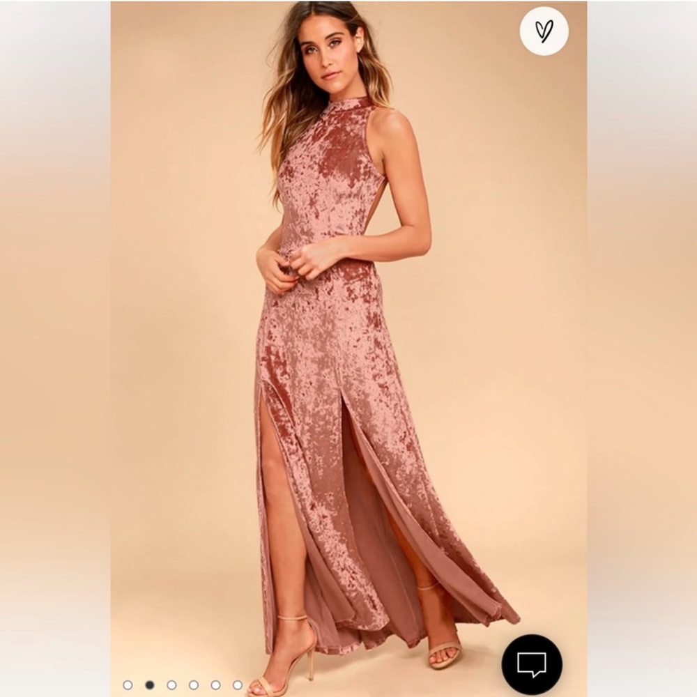 Lulu's Velvet Maxi Dress in Dusty Rose